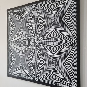 Carved Op art optical ilusion painting Moving chaos image 4