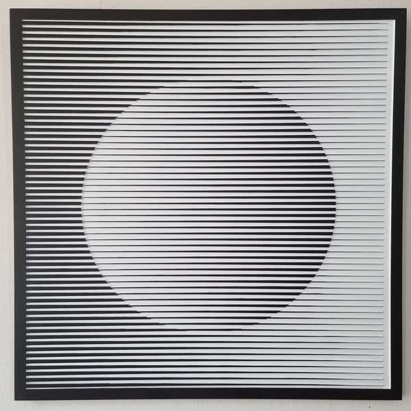 Carved Op art optical ilusion painting - Sphere from lines