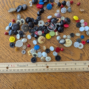 Bag of Assorted mostly Shank Buttons/ Vintage Buttons for sewing and crafts/ Retro Buttons