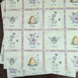 Set of Four Cloth Napkins / Beehive Cloth Napkins / Economical Table Linens / Sustainable Napkins/Bee Virtues Napkins