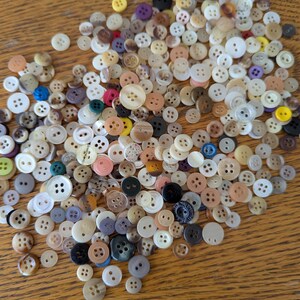 Bag of Assorted Buttons/ Vintage Buttons for sewing and crafts/ Retro Buttons