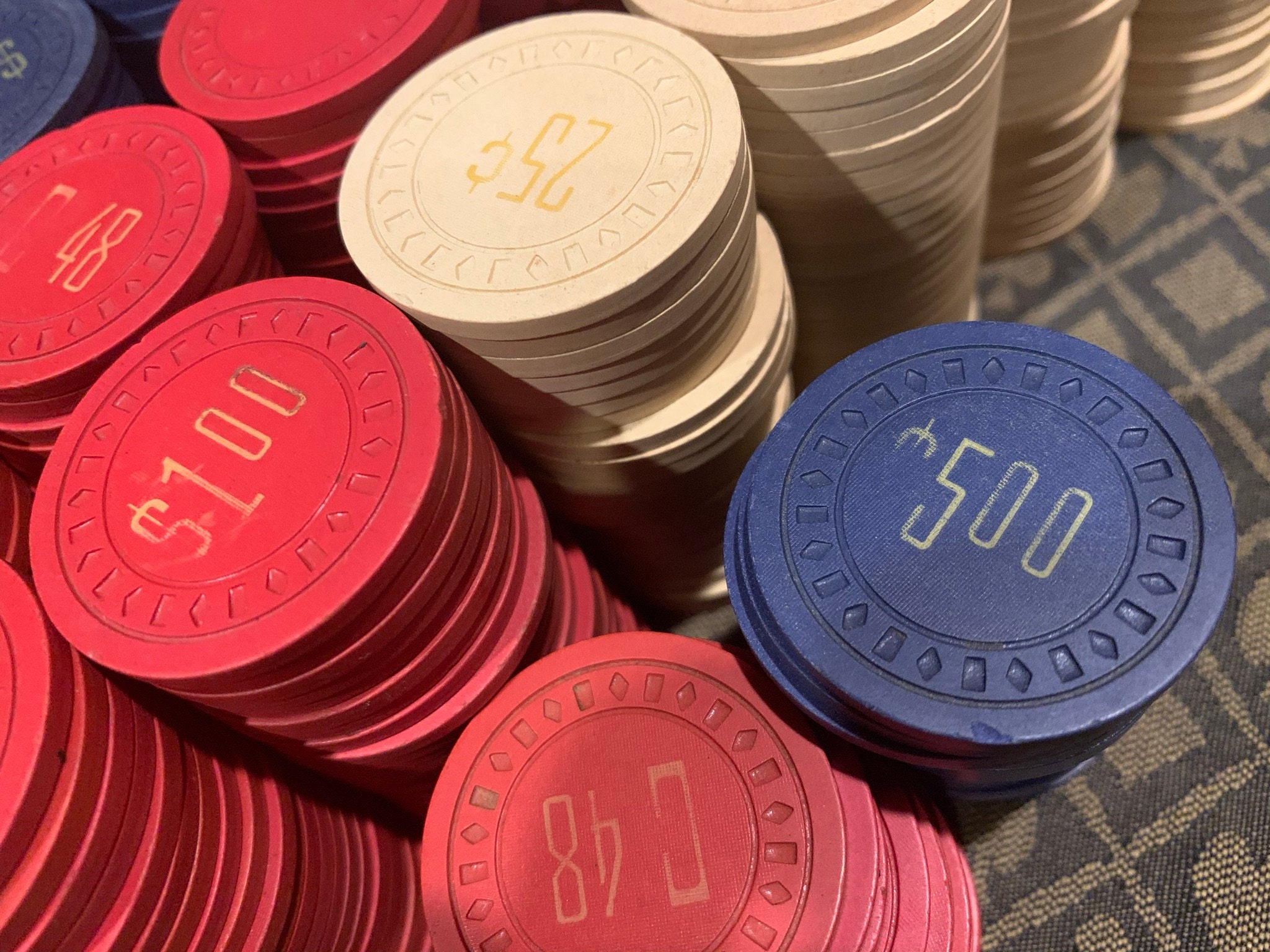 Vintage 1950's Clay Poker Chip Set 4 Denominations 687 Chips in Aluminum Case Etsy