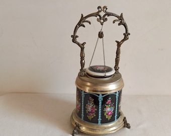 Reuge  music box, cigarette holder in the form of a water well, Italian cigarette holder with Swiss music box