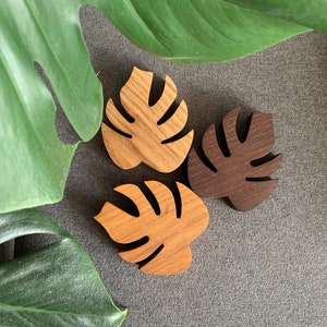 Monstera ,OAK wood, wall decoration, cup stand, standing decoration - HANDMADE 1 pcs