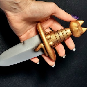 El Gato / Kitten Dagger Cosplay Prop | AFGEWERKT & GESCHILDERD