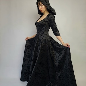 Dimitrescu Töchter Kleid |Cosplay Kostüm | Resident Evil | Schwestern Daniela, Bella, Cassandra | Kostenloser Expressversand