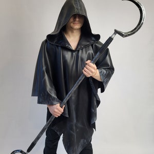 Death Wolf Sichel Cosplay Prop auf einem langen Stock | FERTIG & BEMALT