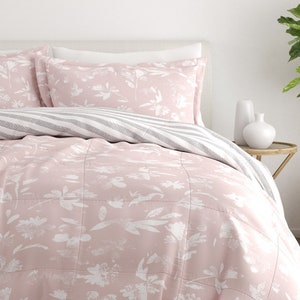 Reversible Comforter Set - Pink and White Pressed Flowers |  King, Queen, Full & Twin Sizes | Great home warming gift