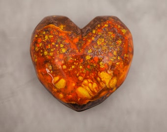 Heart trinket, Hand Painted, Glazed, Ceramic, faceted, Heart box, Gift for her, Heart