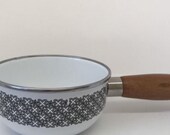 Collection Enamel Stove Top Pots Saucepans