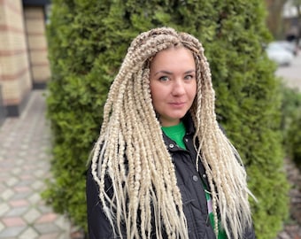 Push-up dreadlocks | Curly locks | Dreadlock extensions| Boho style | DE braids mix | Ombre dreads blonde | Voluminous DE dread | Long hair
