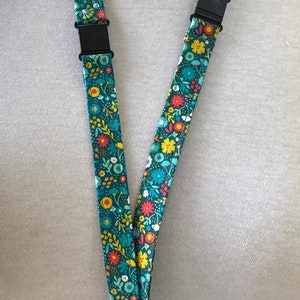 Folk Friends Floral Fabric Breakaway lanyard, safety lanyard, ID badge lanyard, fabric lanyard, key lanyard, Key Fob Lanyard, Cruise Lanyard