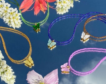 Collier papillon en perles fait main ! Années 90/an2k