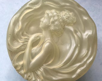 Vintage Powder Box