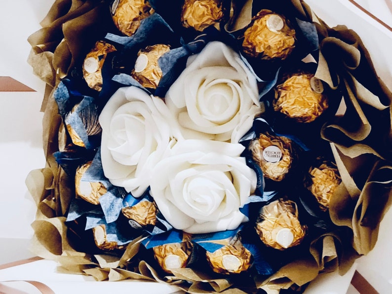 Ramo de Chocolate Ferrero y Lindt, Regalo de Cumpleaños para ella, Ramadán, Eid, Felicitaciones, Aniversario, Regalo de Agradecimiento, Chocolates de Pascua imagen 2