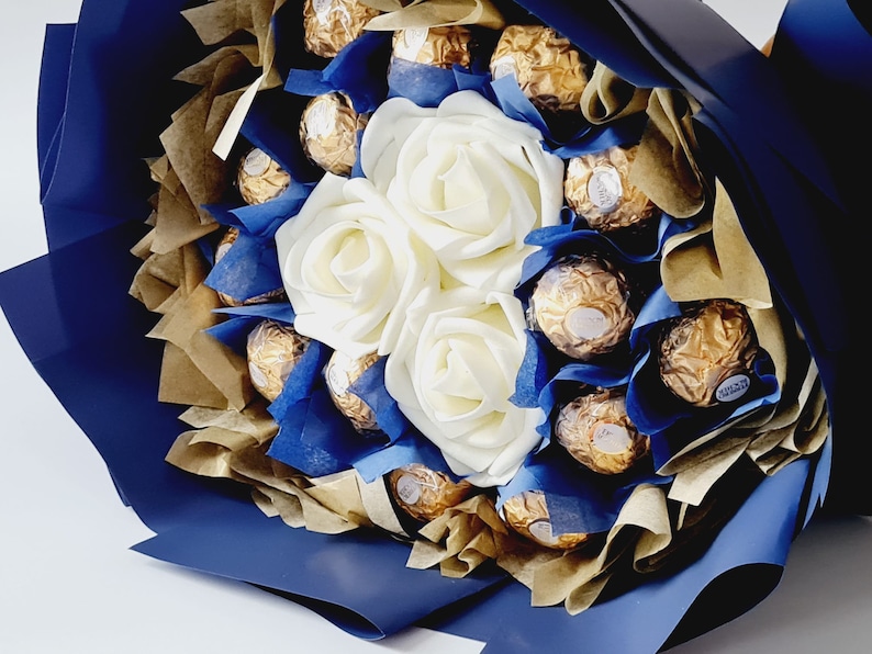 Chocolate Bouquet Ferrero and Lindt, Birthday Gift, Ramadan, Eid, Easter, Congratulations, Thank You Gift, Chocolate & Flower Bouquets zdjęcie 8
