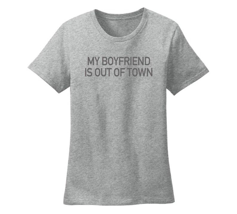 My Boyfriend is Out of Town Celebrity Inspired T-shirt. Y2K - Etsy