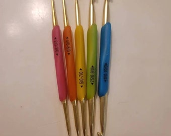 Ergonomic Double Ended Crochet Hooks Set of 5