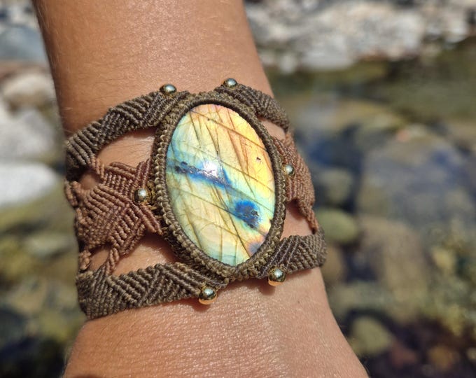 bespoke inspiring bracelet upfront