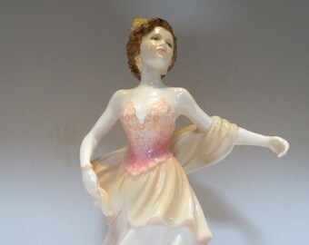 Vintage Coalport Damas de la Moda 'Carnaval' Figura Rara