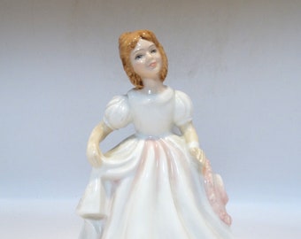 Royal Doulton Figurine Amanda Hn2996  Rare