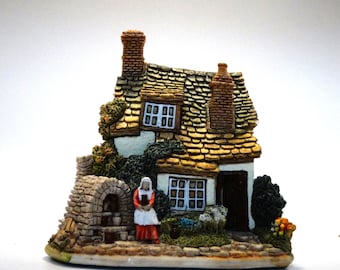 Vintage Lilliput Lane Boxed With Deeds the Cats Whiskers