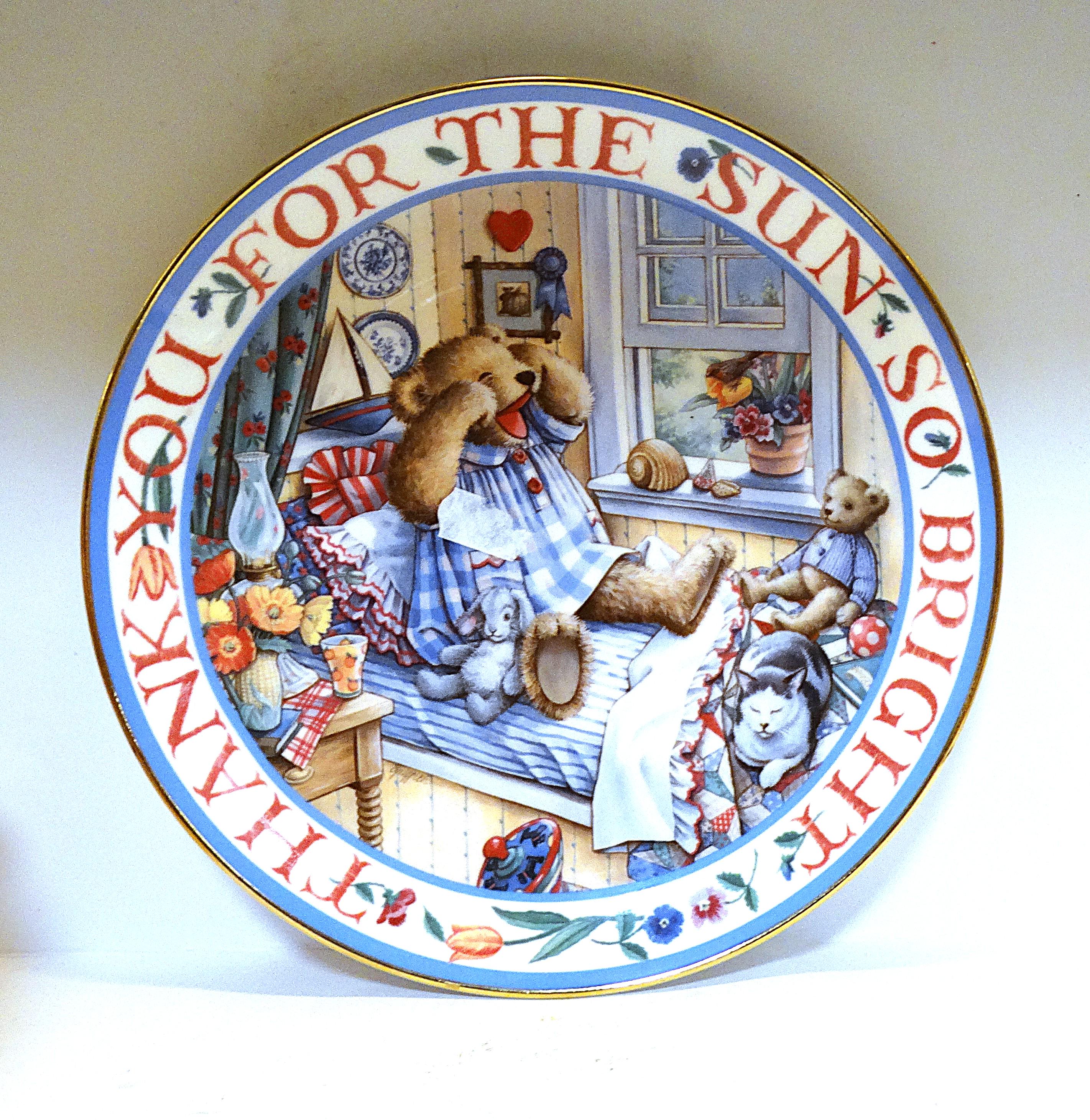Royal Doulton Royal Doulton Teddy Bear Collection Talerz Rise and 
