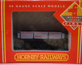 Hornby 00 Gauge R029 SR Brakevan