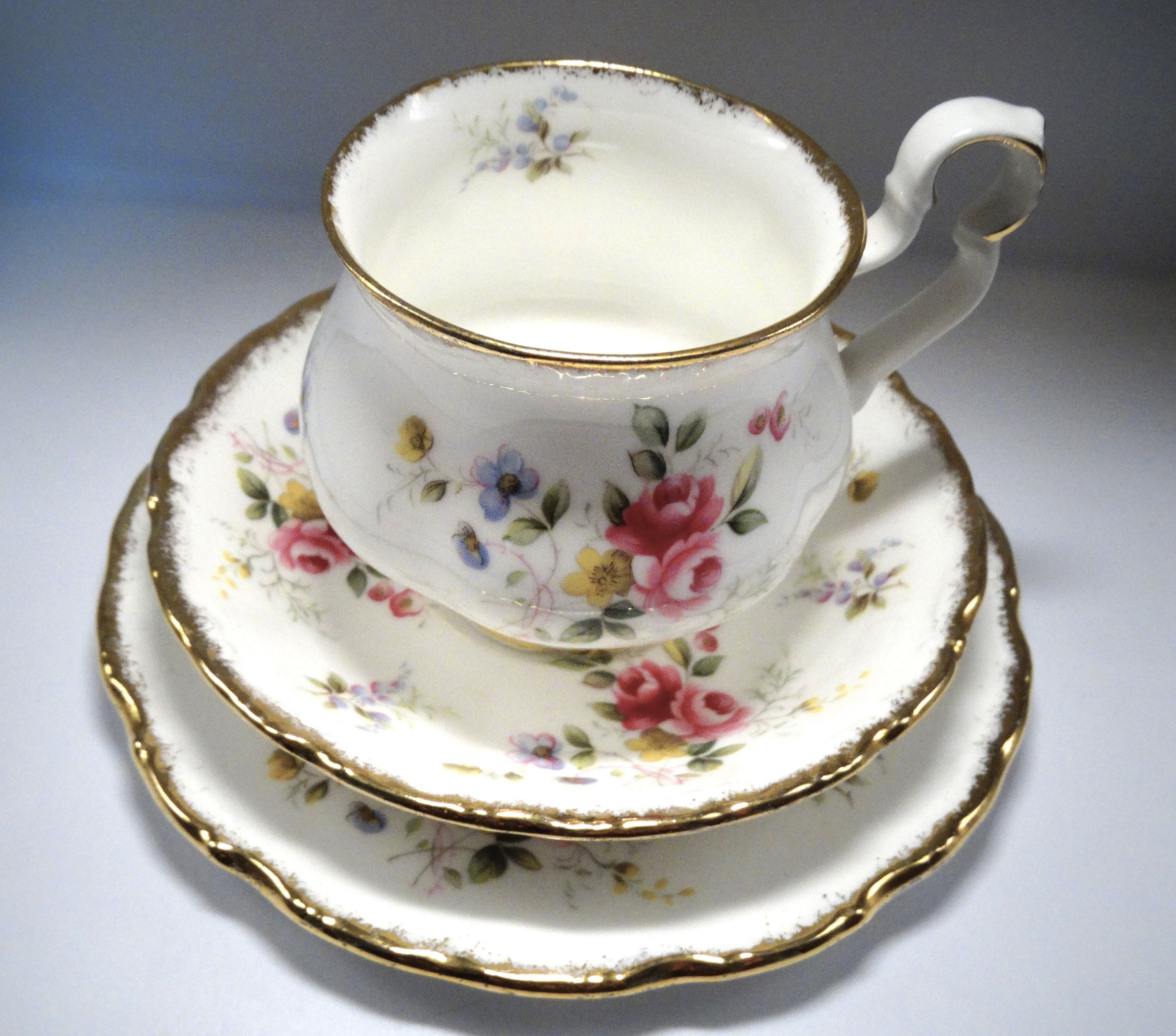 ロイヤルアルバート テンダネス ティーカップ&ソーサー