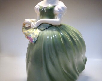 Vintage Royal Doulton Figurine 