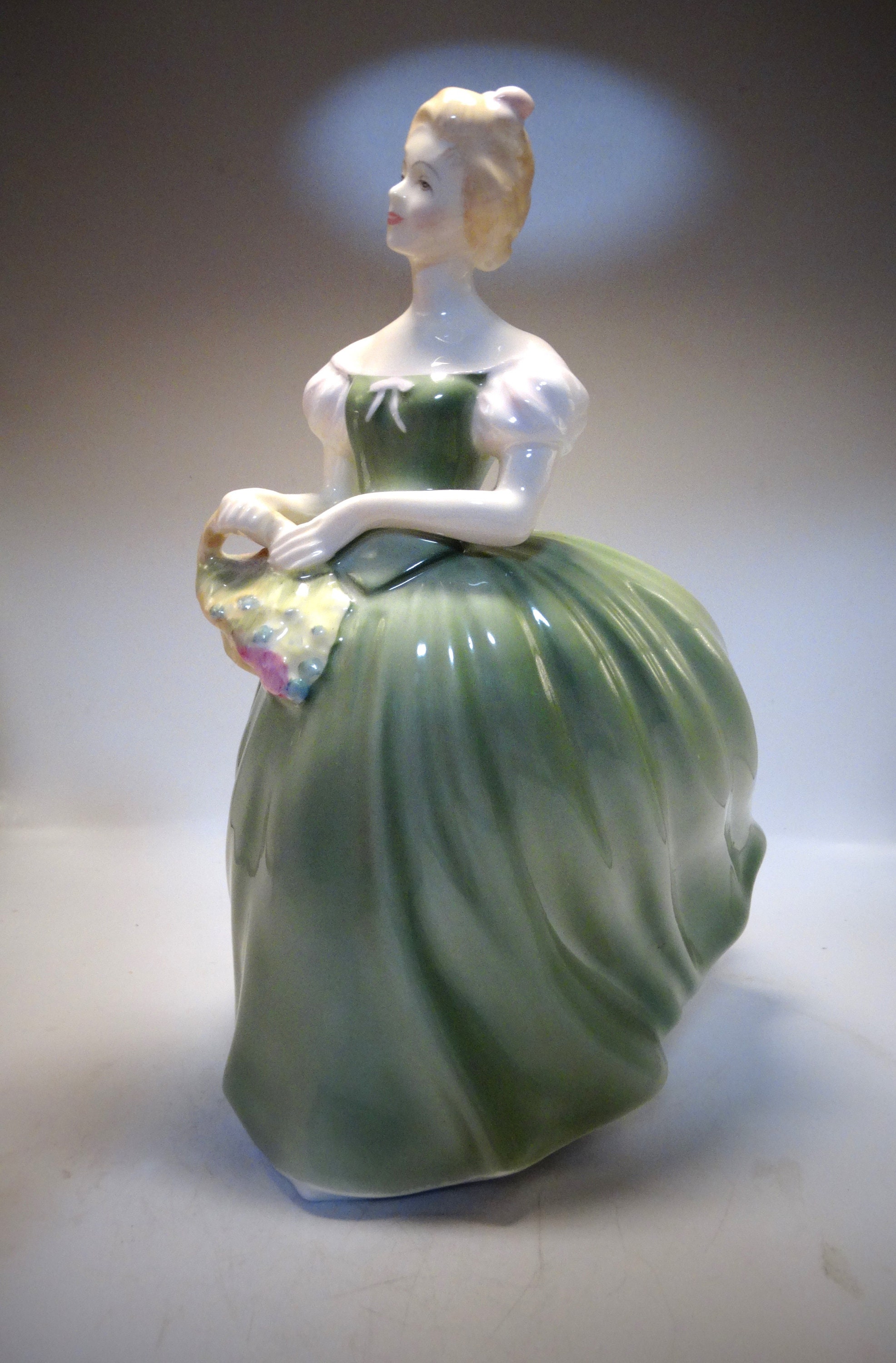 Vintage Royal Doulton Figurine 