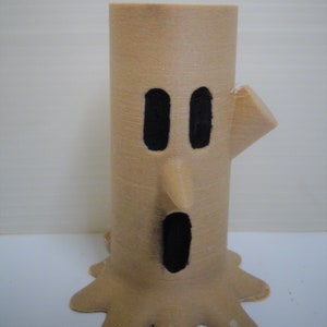 Kirby Wispy Woods Plant/Flower Pot