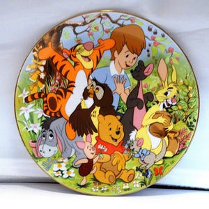 Vintage Disney Cartoon Classics Kenleys Ltd Winnie The Pooh Ceramic Plate Rare