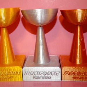 Coppa Mario Kart (a scelta tra oro, argento e bronzo)