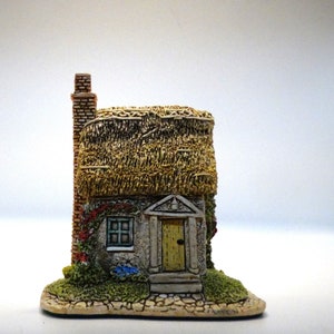 Vintage Lilliput Lane With Deeds The Spinney