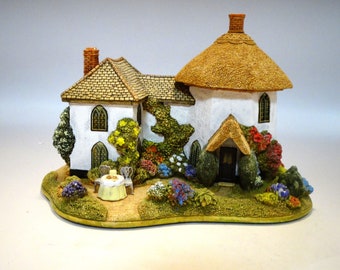 Vintage Lilliput Lane Boxed With Deeds the Three Kings