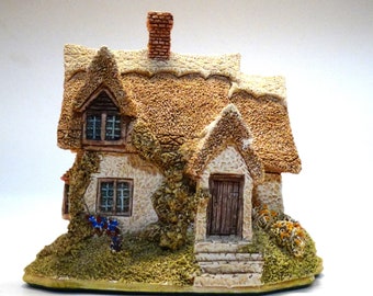 Vintage Lilliput Lane British Collection Boxed With Deeds the