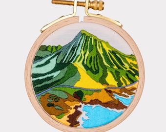 Schema di ricamo a forma di testa di diamante: arte delle montagne di Oahu, Hawaii (tutorial digitale in PDF)