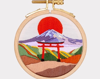 Schema di ricamo del Monte Fuji: arte paesaggistica giapponese (tutorial digitale in PDF)