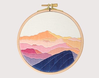 Modello di ricamo del Monte Rainier: disegno di montagna per principianti (guida PDF)