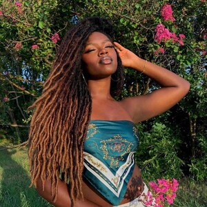 Ombre loc full lace wig, loc lace front wig, lace front faux locs, braided wigs for black women, faux loc full lace wig, distress loc wig