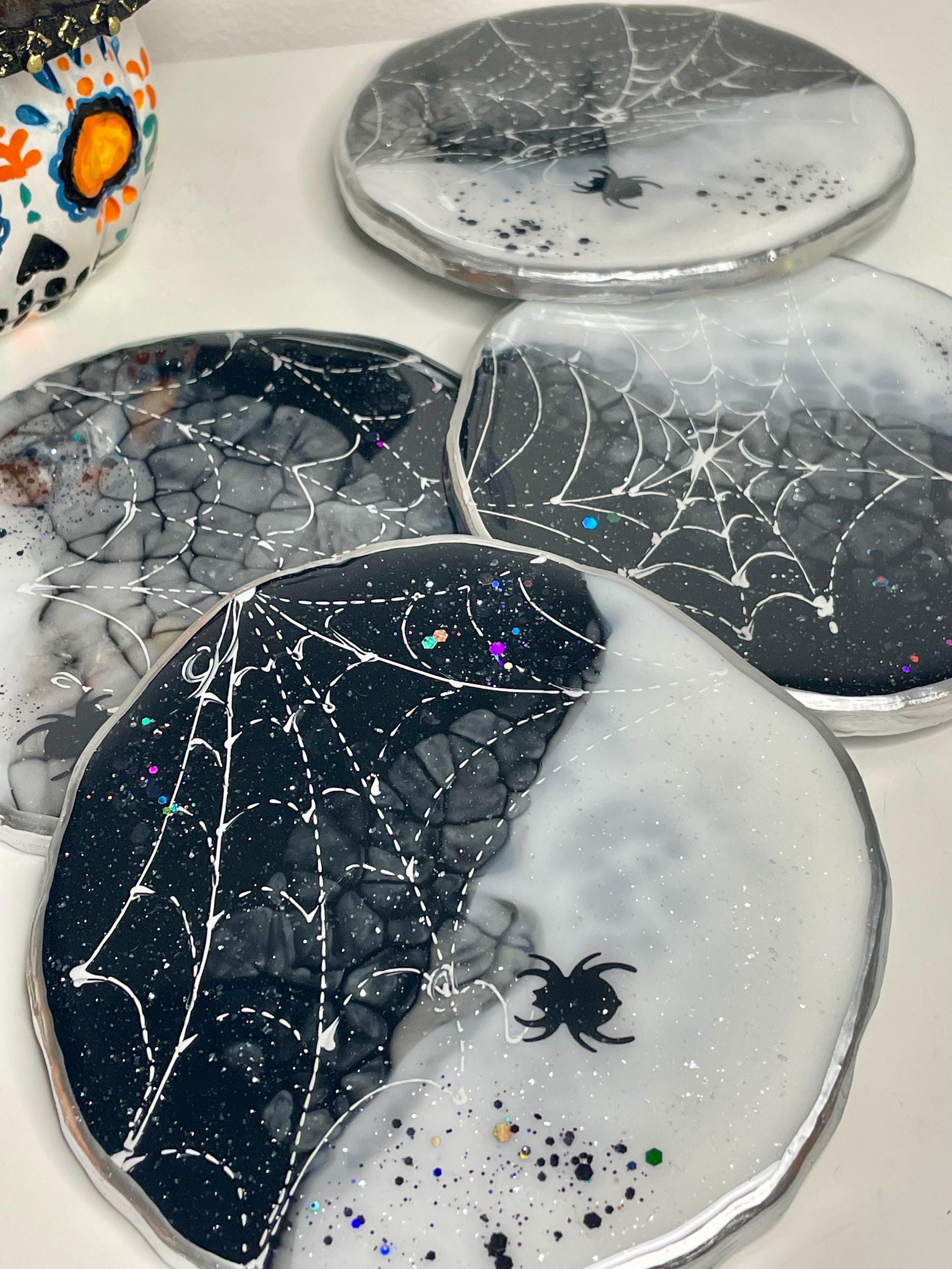 ハロウィン用の蜘蛛の巣樹脂コースター、ハロウィンギフト - Etsy 日本