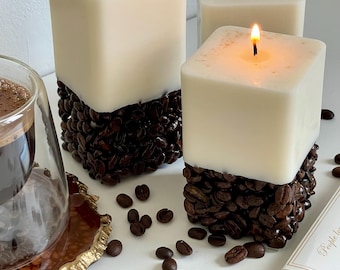 Candele di soia con chicchi di caffè naturali e oli aromatici al caffè