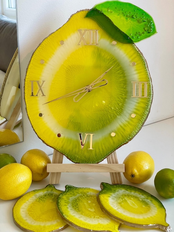 Lemon resin wall clock - Bright citrus decor