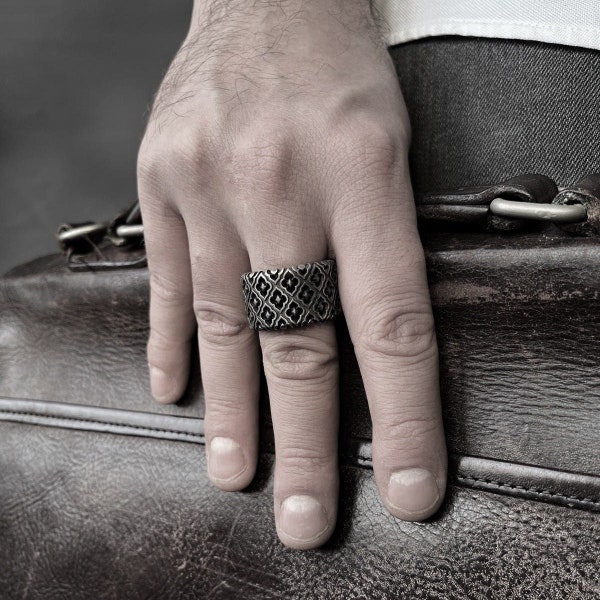 Alhambra Handmade 925k Oxidized Sterling Silver Statement Ring. Inspired by Andalusian Architecture.  Floral Motif Statement Ring for Men