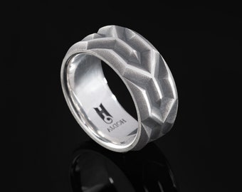 Handmade Oxidized 925k Sterling Silver Statement Ring: Göbeklitepe Design