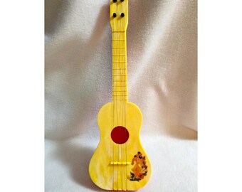 Vintage - Mid Century - Hawaii - Wood - Ukulele - Skylark Brand