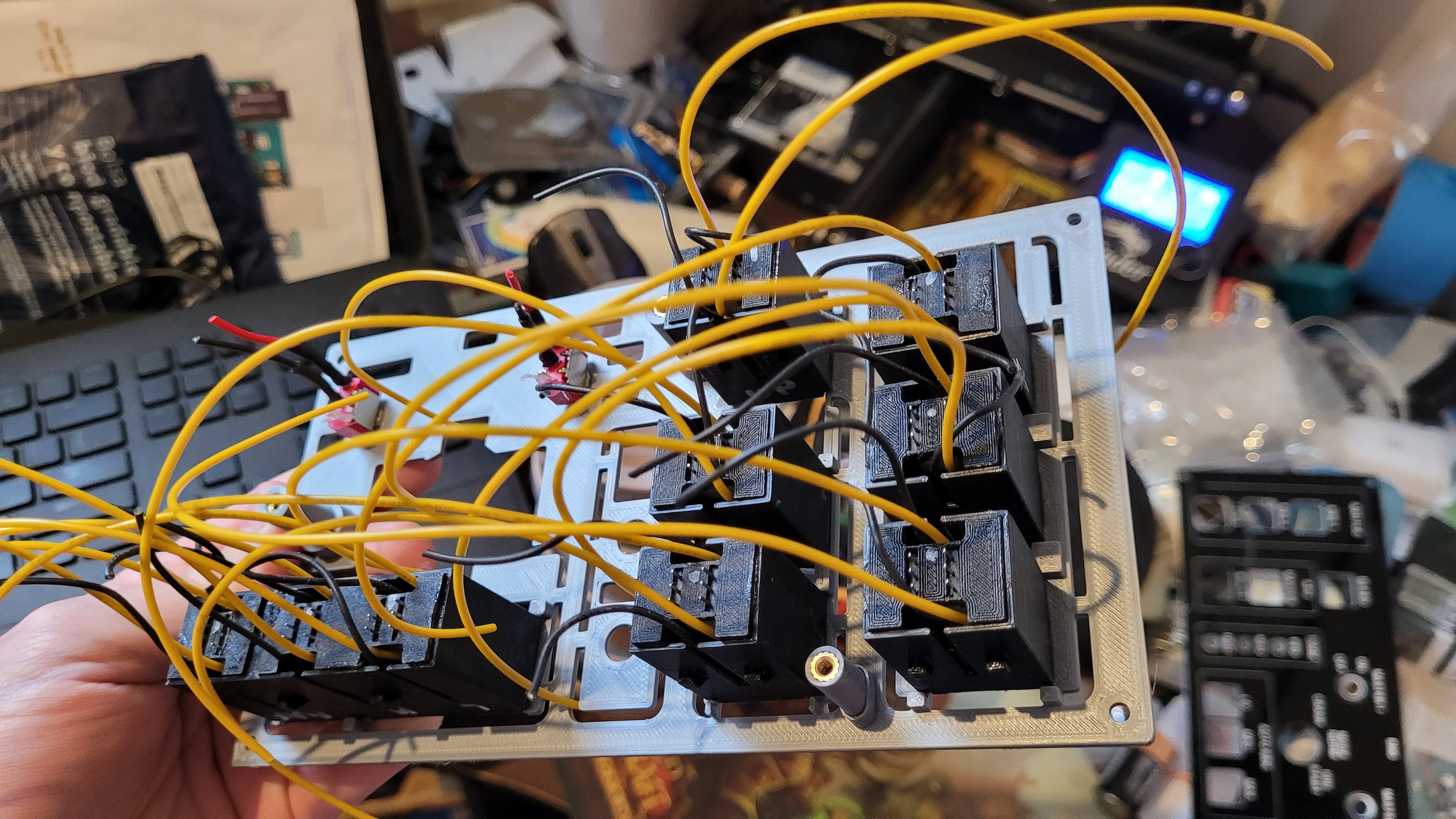 Airbus A320 Like Panel for Ignition and Apu System for Microsoft Flight