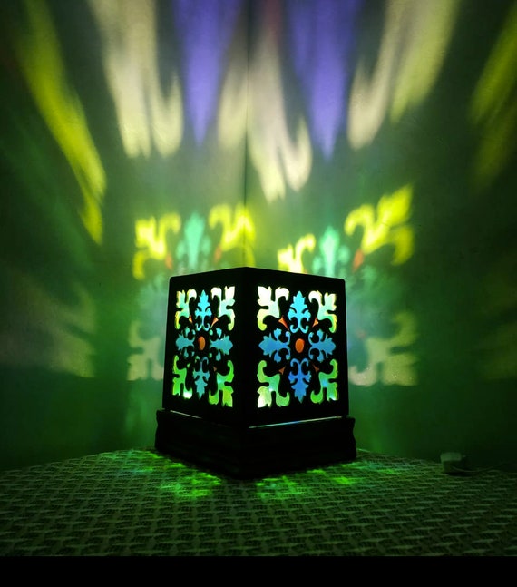 Aum Lampe- Versandfertig - Om Light - Yoga Zubehör - Yoga Lampe - Holzlampe - Heilige Geometrie - Boho Dekor- Boho Hochzeitsgeschenk-Om