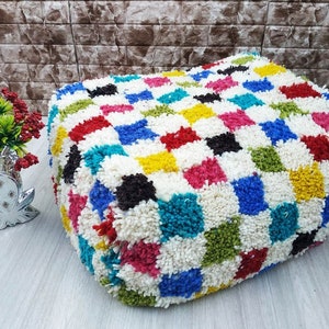 MOROCCAN POUF Wool Ottoman Checkered Pouf Berber Pouf Square Pouf Yoga Pouf Floor Pouf Handmade Pouf Soft Pouf, style pouf